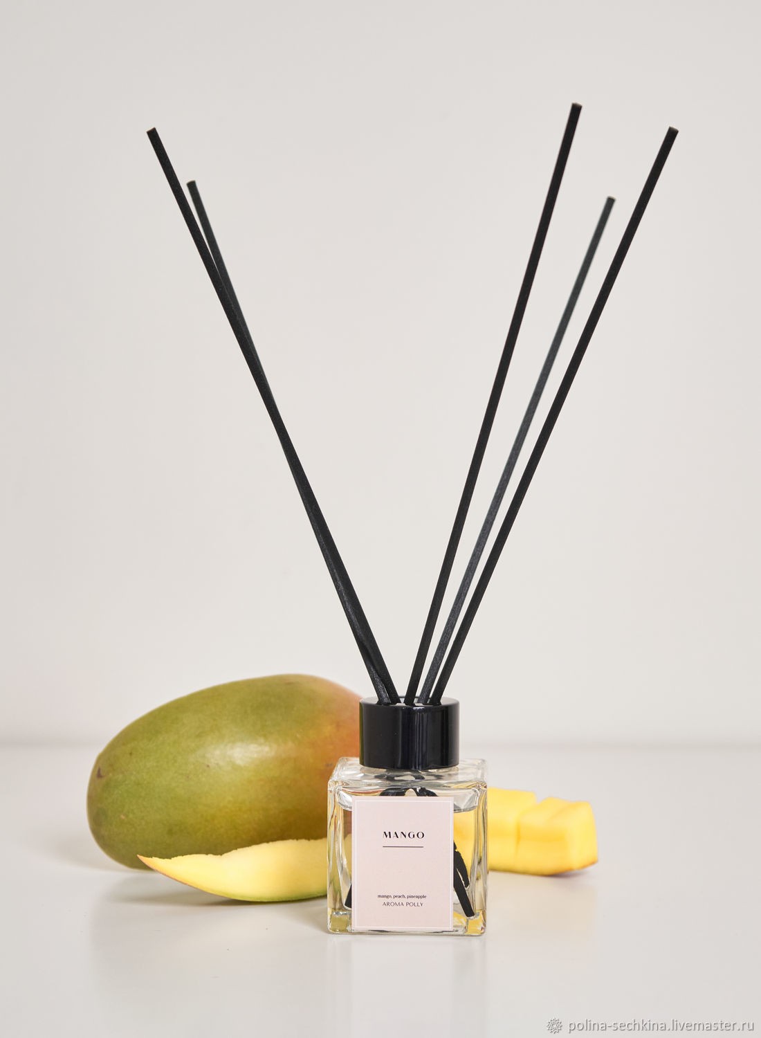 Диффузор ароматический Donna rosa Mango & fruity 65 мл.